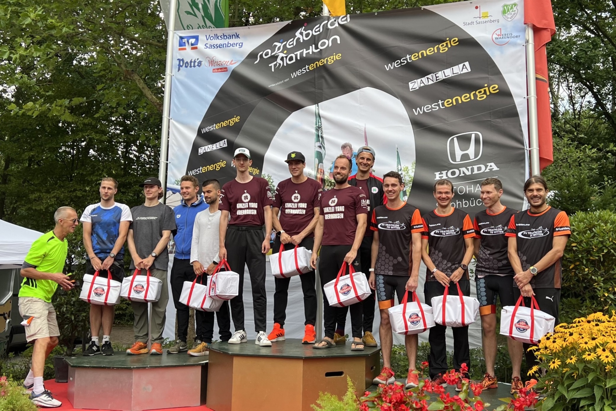 2023 08 06 Sassenberg Verbandliga Podest 10x15