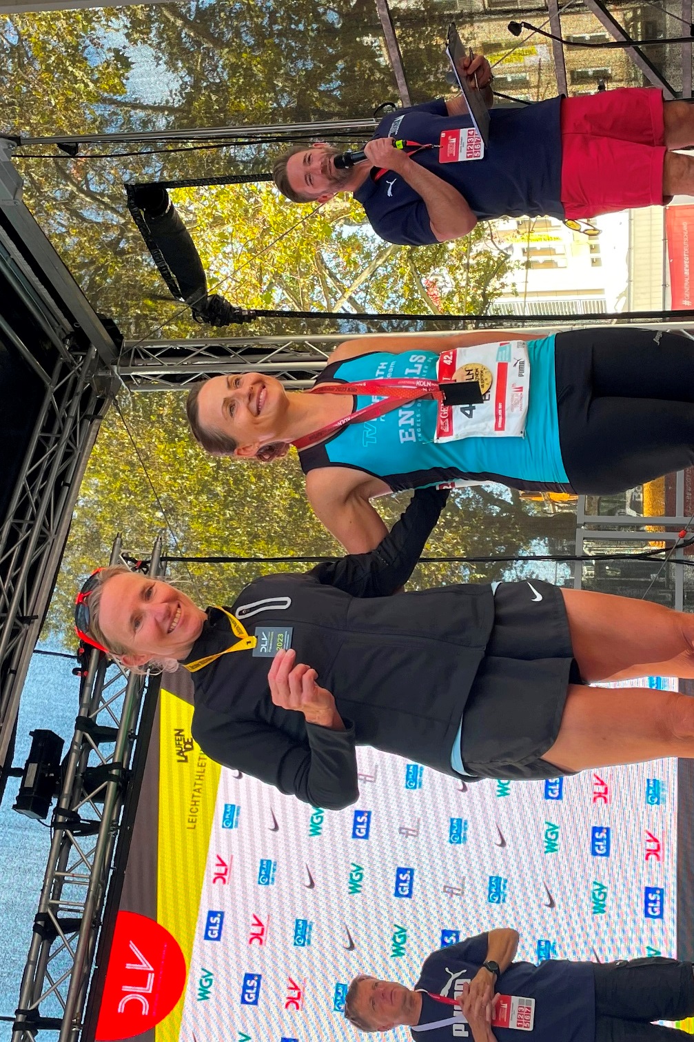 2023 10 01 Köln Kathrin Kiepert Deutsche Marathon Meisterin Web