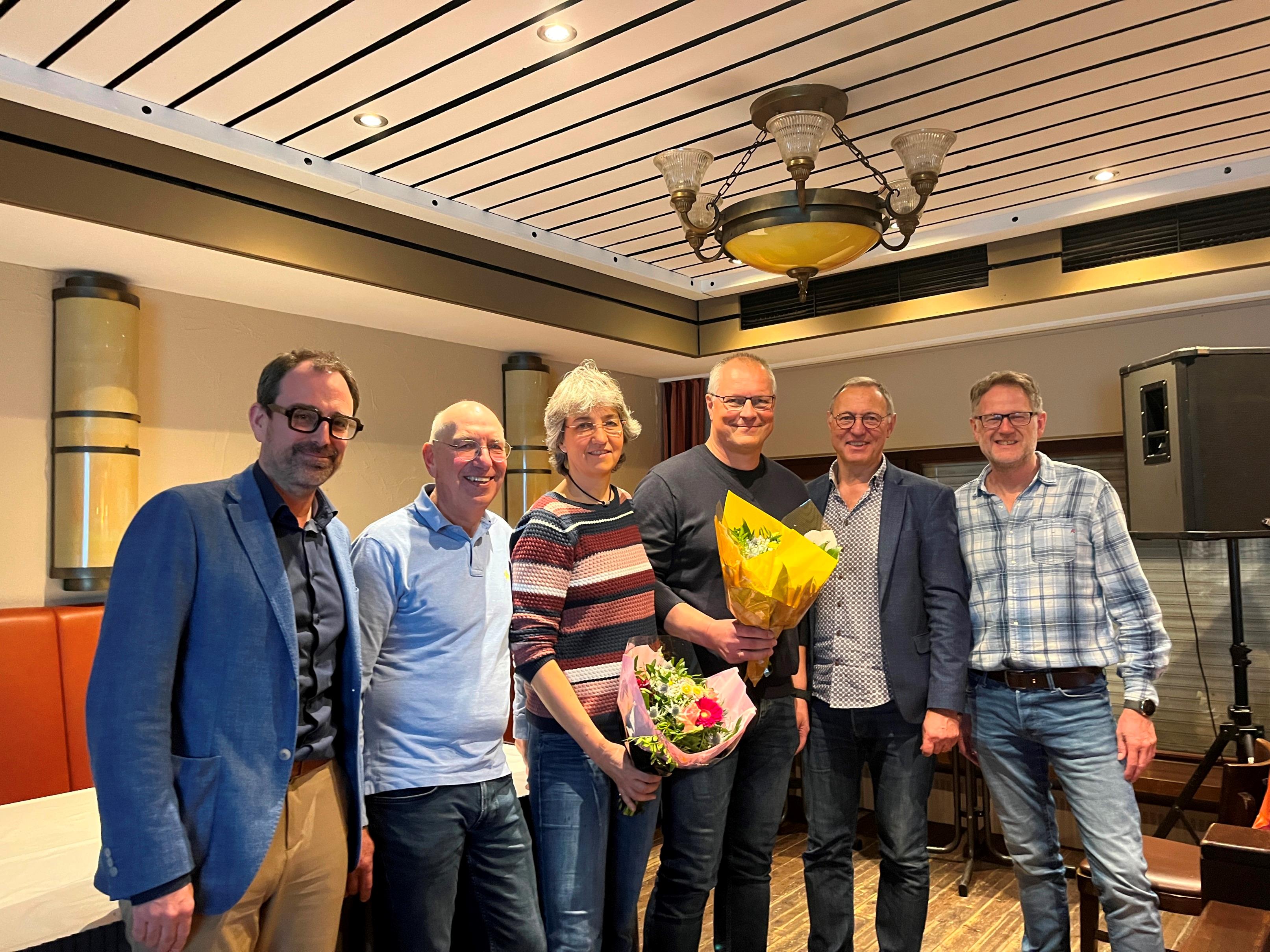 2025 03 06 Mitgliederversammlung Vorstand alt Querformat