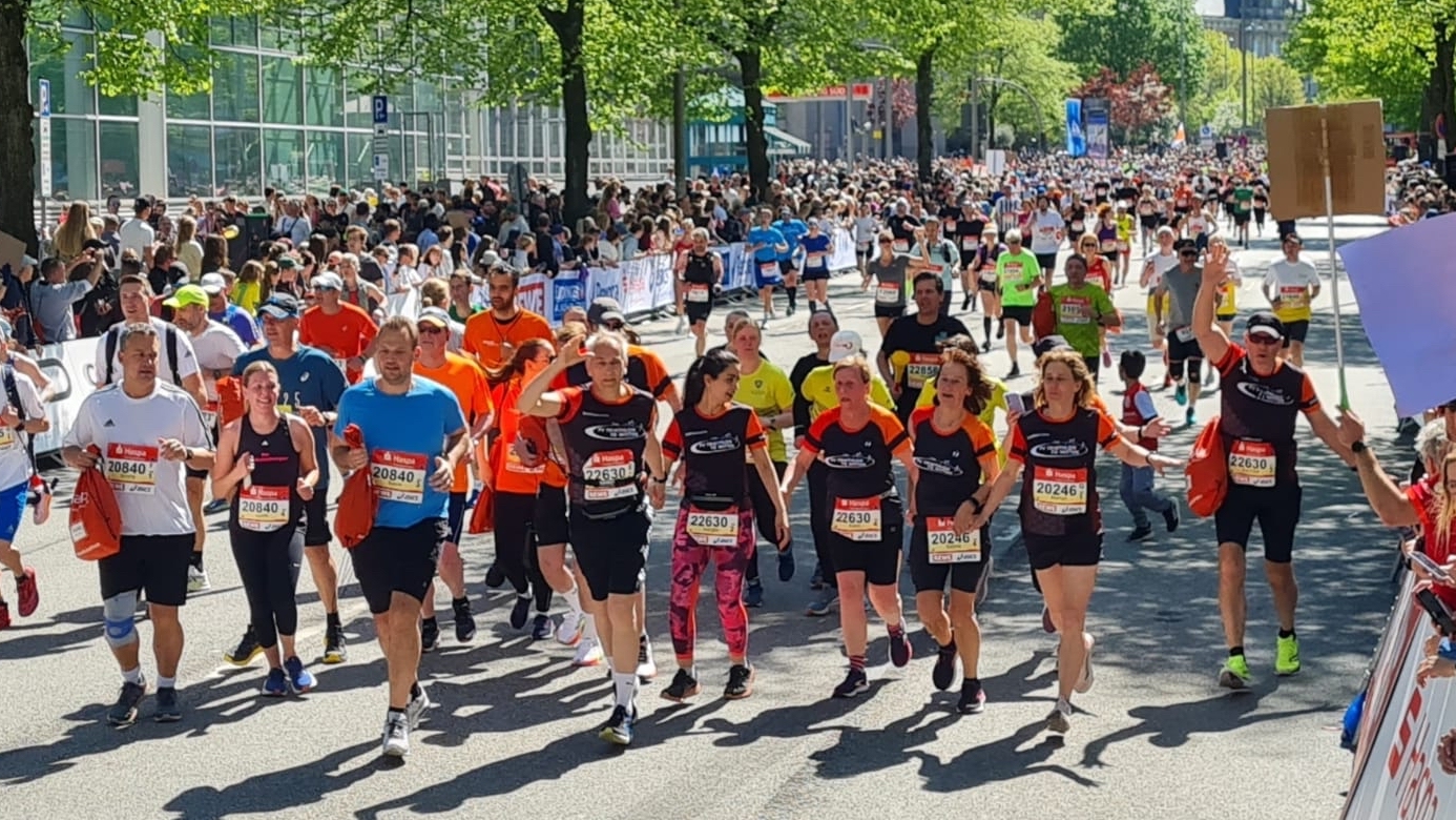 2027 04 27 Haspa Marathon Zieleinlauf 1