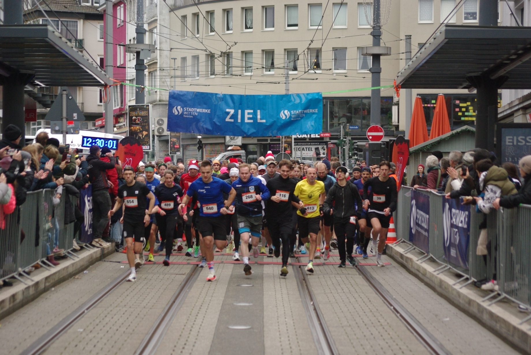 20251214 Weihnachtslauf Start 10km