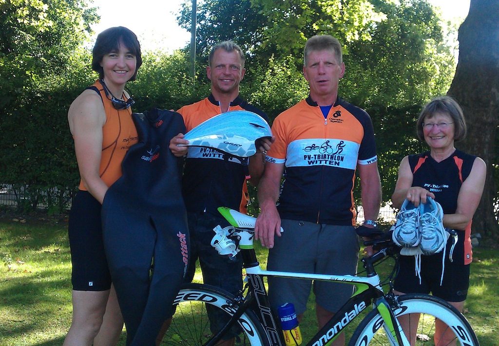 Silke Wienforth, Marcus Ziemann, Martin Herrmann und Ingelore Koster - Ironman 2011