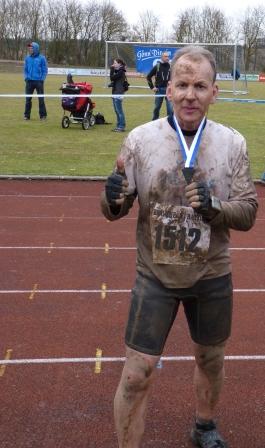 Die Dusche lohnte sich - Frank Bode im Ziel