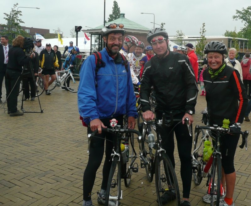 240 km auf dem Rad durch die Niederland!