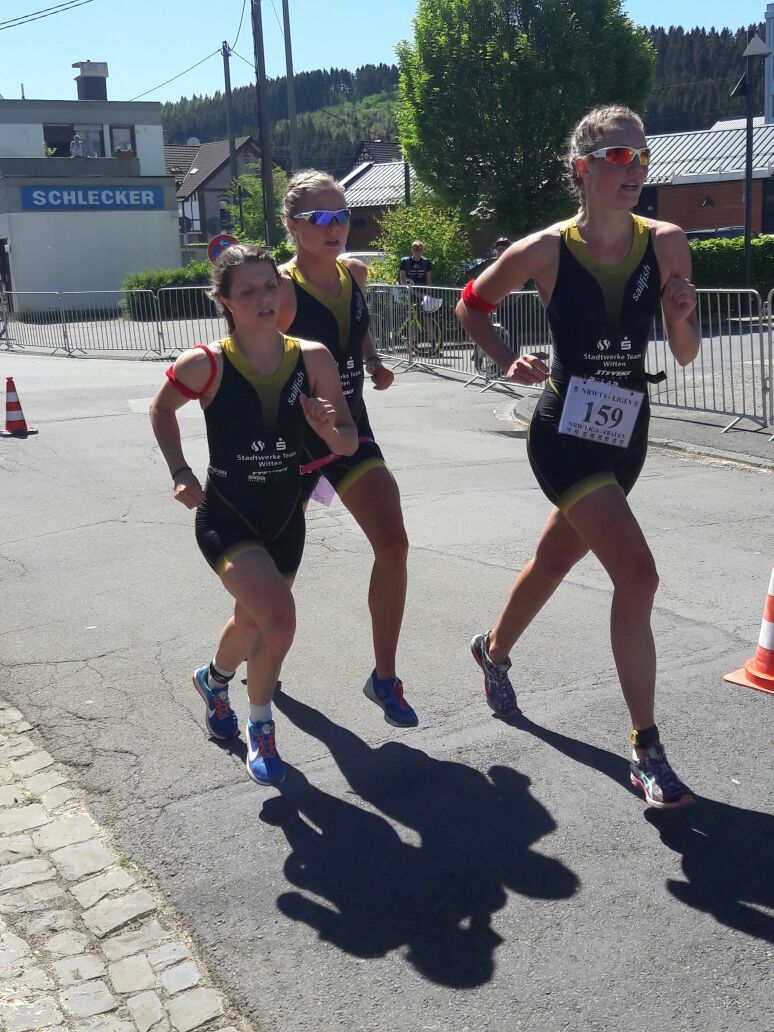 4d1935c4 f070 4f14 b4f3 a026d2ab0844