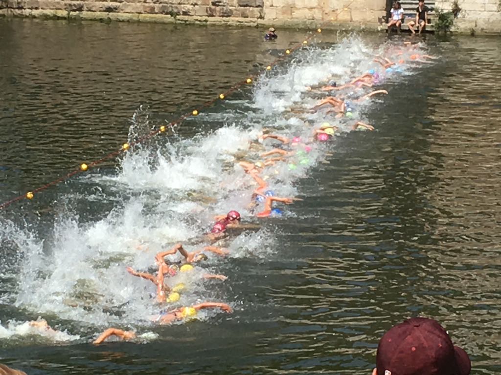 Tübingen Schwimmstart
