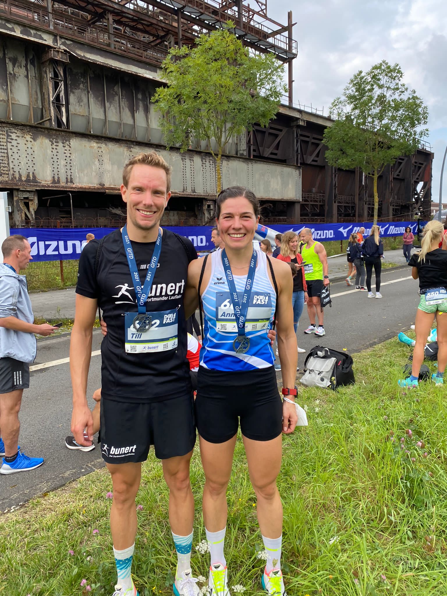 2021 Do it Fast Run Anna und Till Schäfer