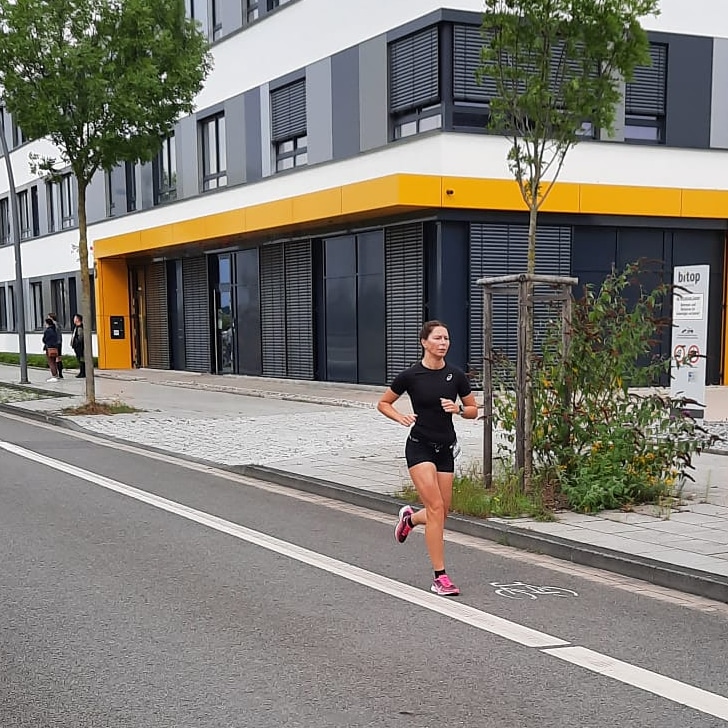 2021 Do it Fast Run Jacqueline Schmitt