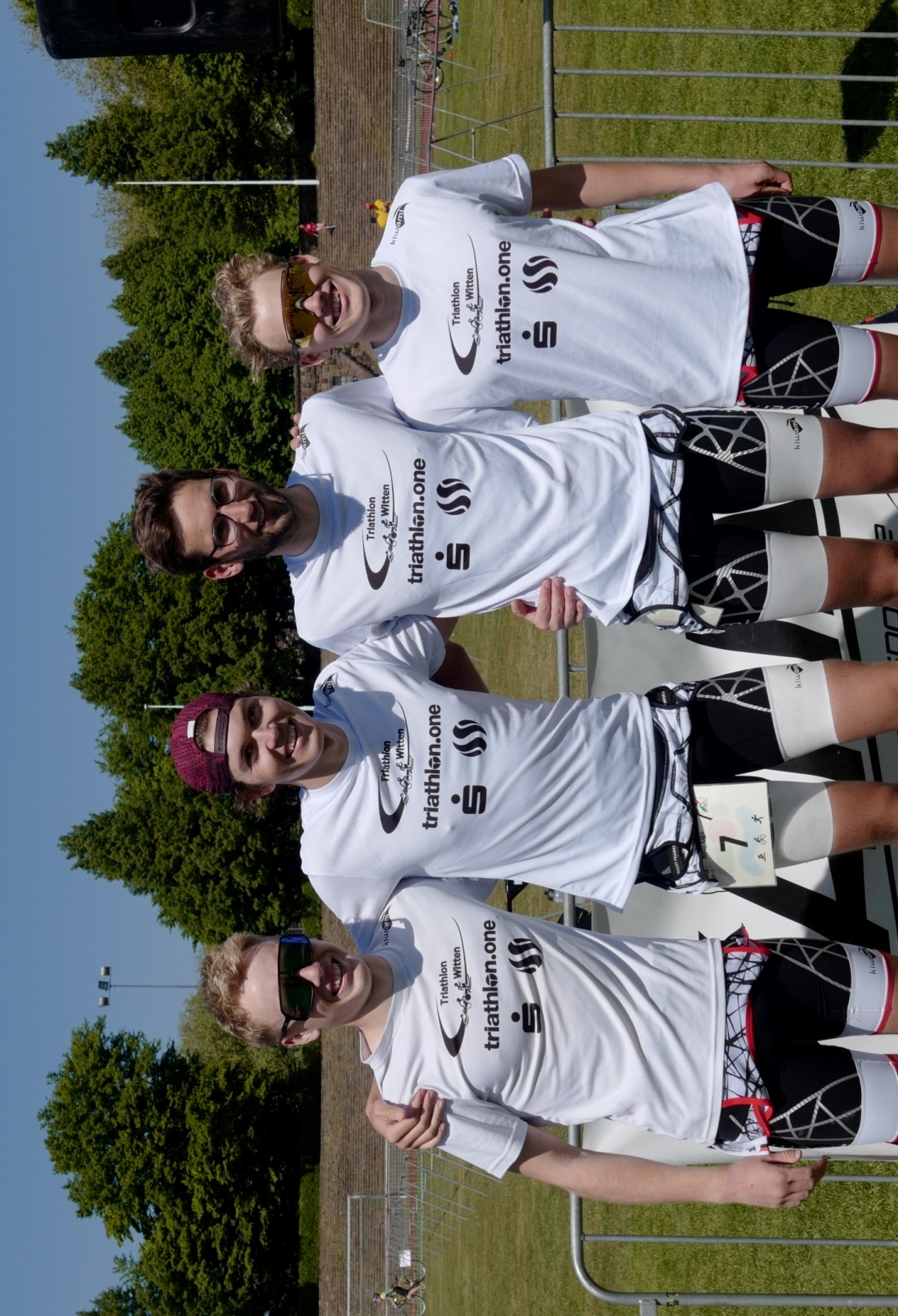 2022-05-08 Gladbeck NRW-Liga Meckel L, Linsenmeier, Wenzel, Meckel M.JPG