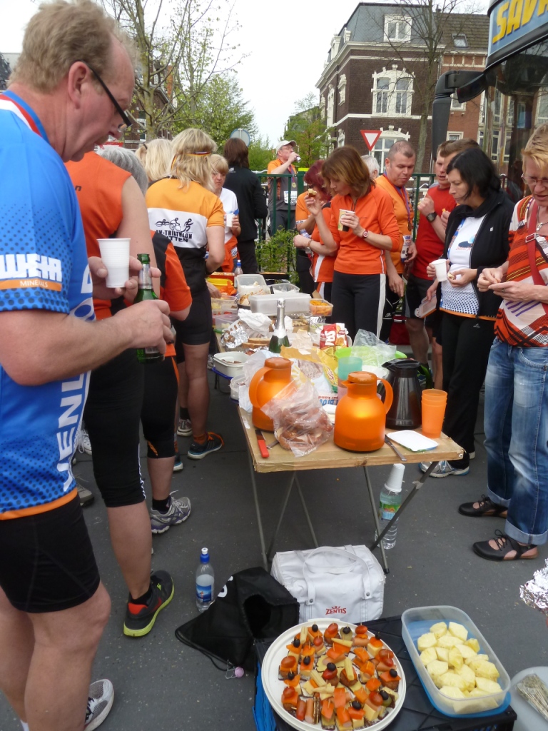 2014.03.30 Venlo HM PV-Büfett web