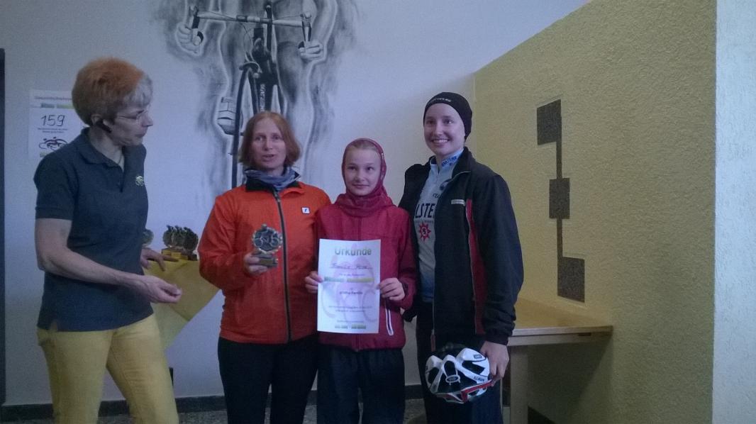 2014.05.29 RTF WupperHelma Rose HeikeHannaLisa