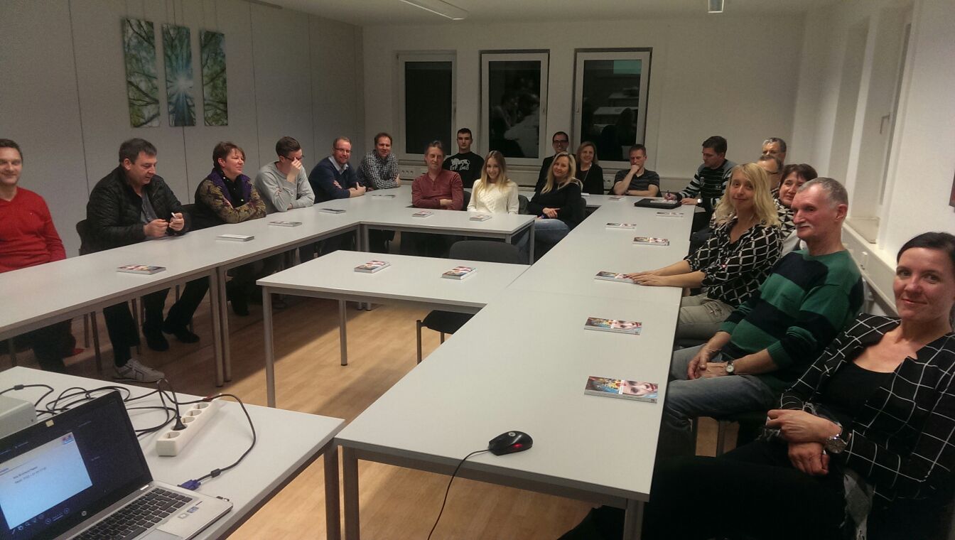 2015.11.18 Info Triathloneinsteiger