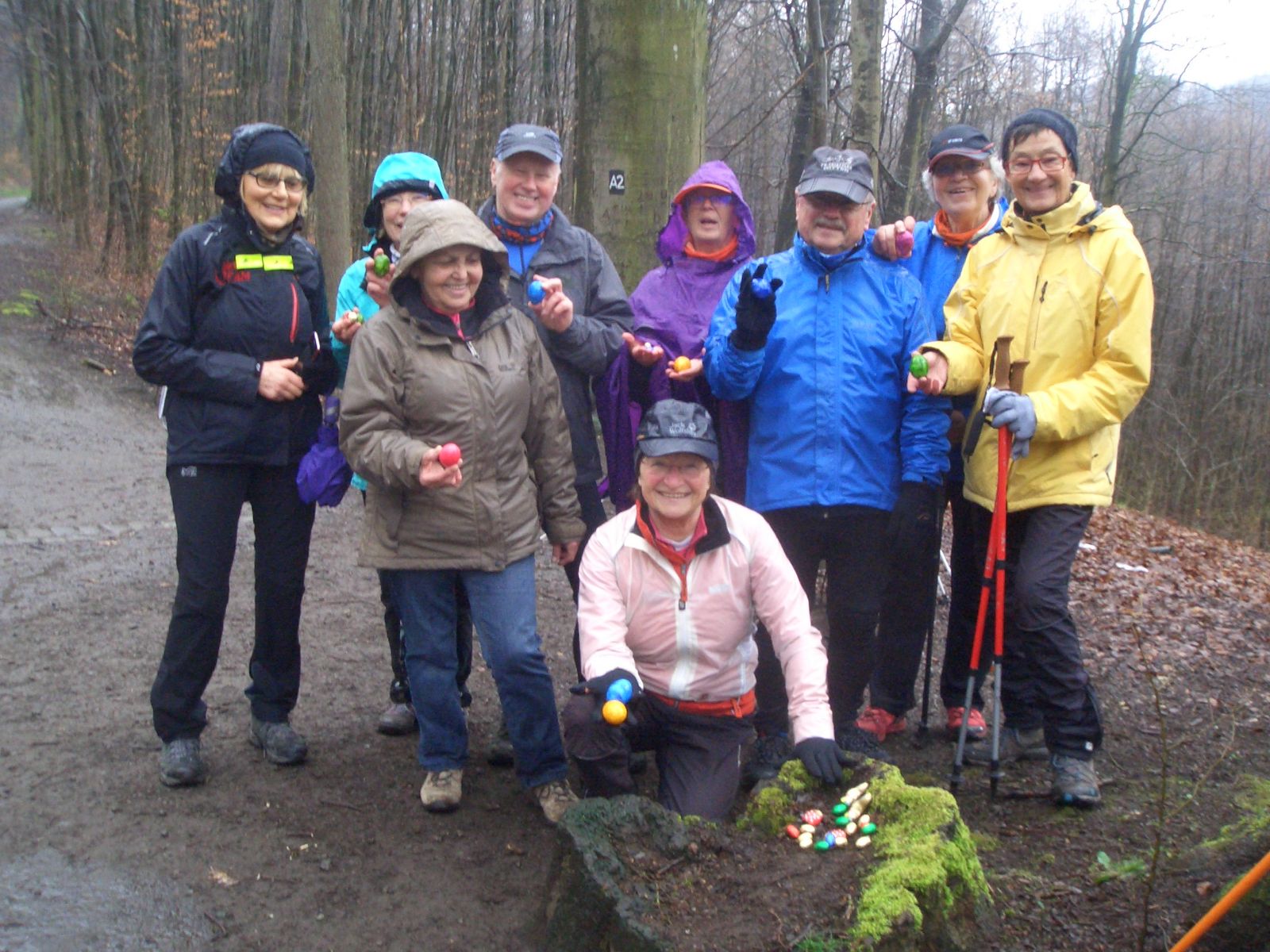 2016.03.25 Walking Gruppe Ostereier